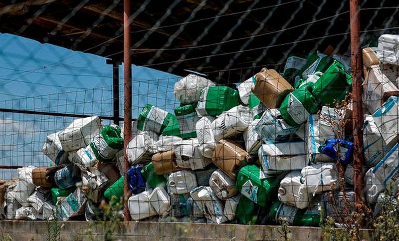 Millonaria multa a Bayer por violar la normativa de tratamiento de envases de agrotóxicos