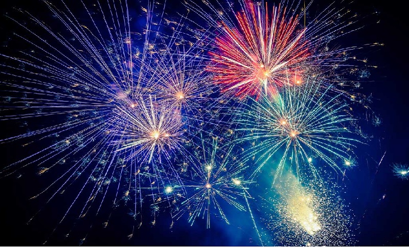 Los fuegos artificiales llegan a las fiestas con aumento del 45%