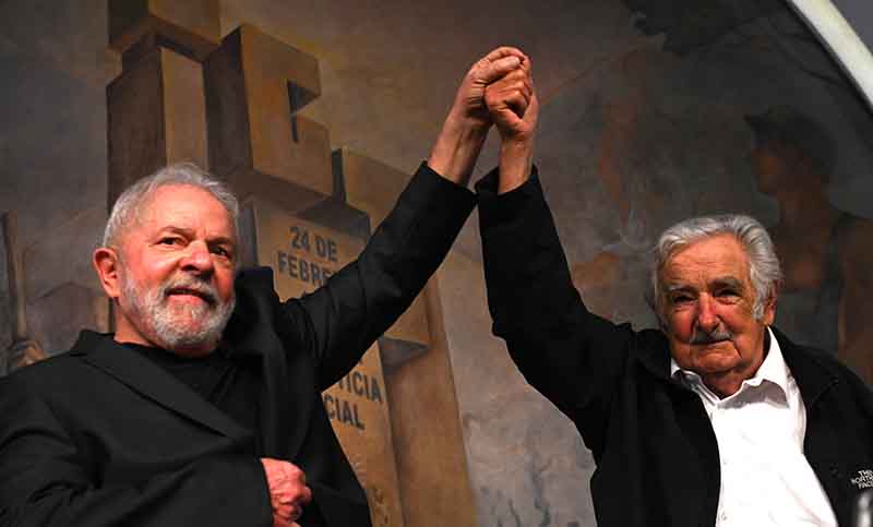 Lula y Pepe Mujica en la CGT: «Juntos somos fuertes, y separados, frágiles»
