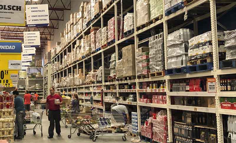 La inflación mayorista no cede y empuja más aumentos en el verano