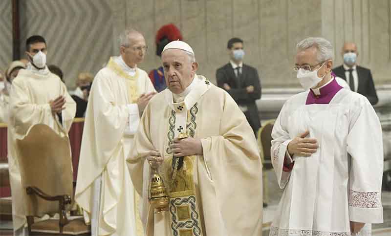 El papa Francisco llamó a las familias a «escucharse entre sí para afrontar los conflictos»