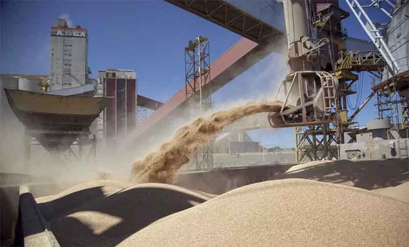 El Gobierno baja las retenciones a las exportaciones para fortalecer las economías regionales