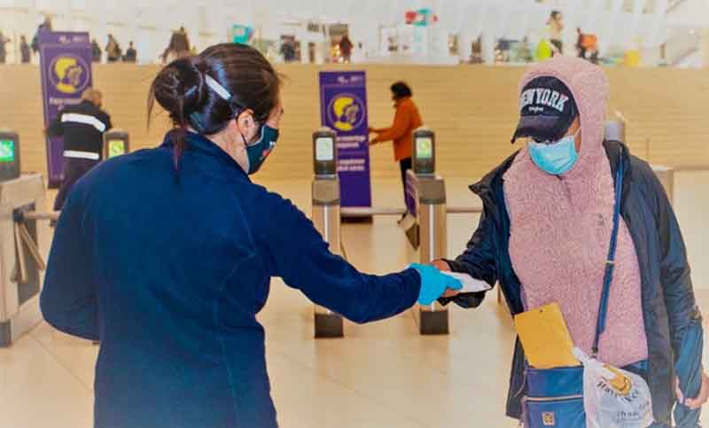 Cerca de 4.500 vuelos cancelados en el mundo en plena Navidad por el avance de Ómicron