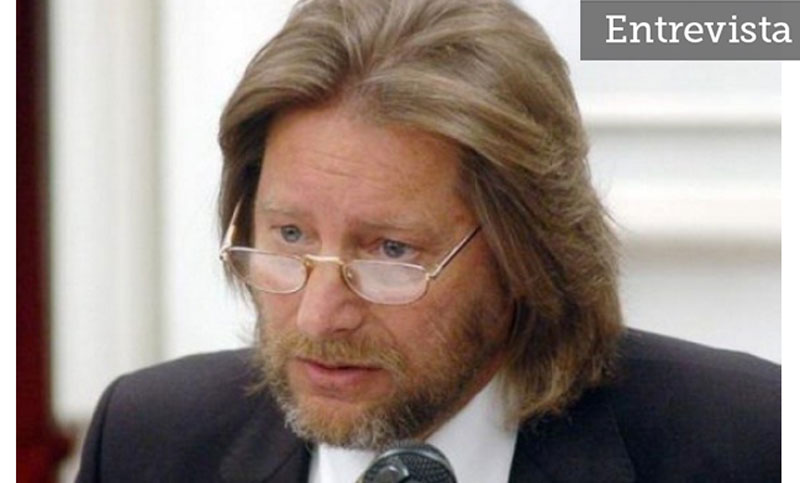 Para el ex juez Rozanski, «el pueblo sigue esperando la decisión política que democratice la justicia»