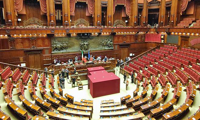 Italia: transcurre el tercer día de votaciones en el Parlamento para designar al próximo presidente