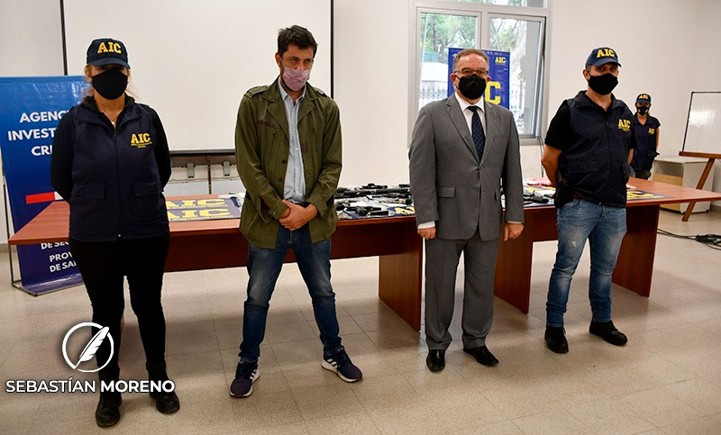 «Dar con un arsenal de este tipo y desbaratar una organización como esta no es usual»