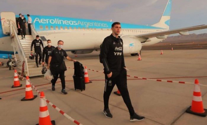 Sin Scaloni, la Selección Argentina arribó a Calama para el duelo frente a Chile