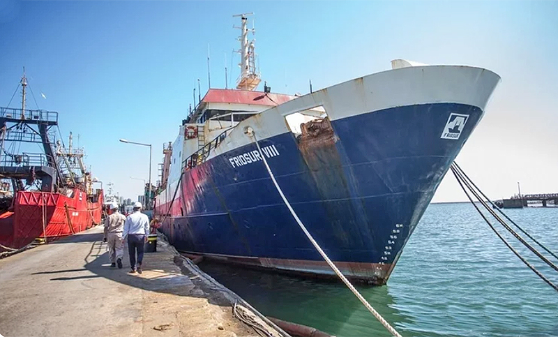 Los sindicatos marítimos iniciaron un paro de 48 horas en reclamo de nuevas categorías