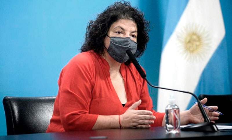 Vizzotti recomendó no ir a los centros de testeo sin indicación para no tensar el sistema