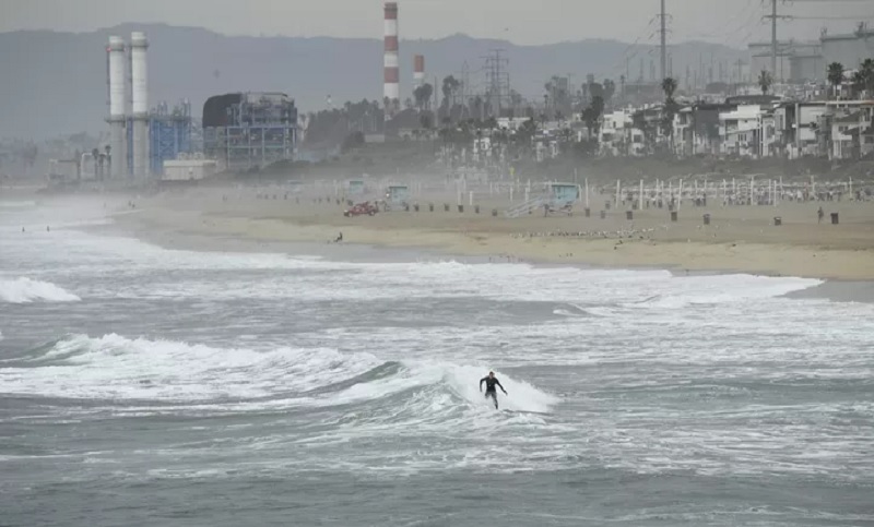Dos muertos en Perú y daños significativos en la capital de Tonga a causa del tsunami