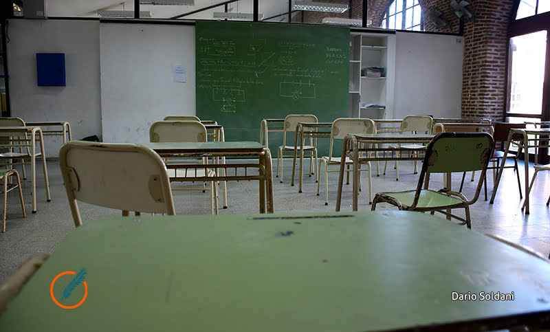 El gobierno santafesino no hizo una propuesta y la paritaria docente pasó a cuarto intermedio