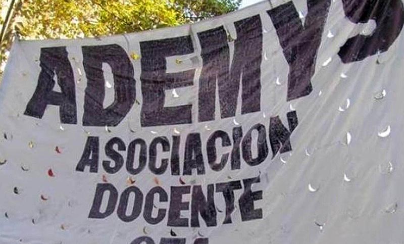 Docentes porteños pararán este lunes, día en el que comienzan las clases