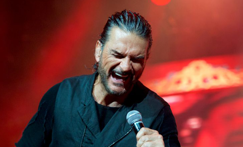Tras agotar cuatro shows, Ricardo Arjona suma dos funciones en Buenos Aires