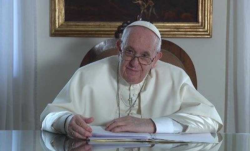 Francisco pidió transformar este mundo «salvaje» en uno «más humano»