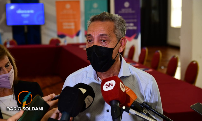 “Si pensamos que es un virus que vino para quedarse, habrá que pensar en una cuarta dosis”