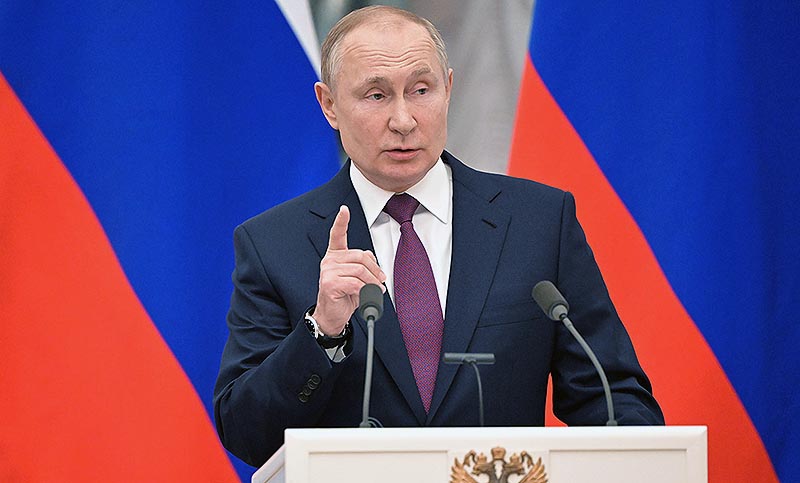 Putin reconoce la independencia de las regiones separatistas del este de Ucrania