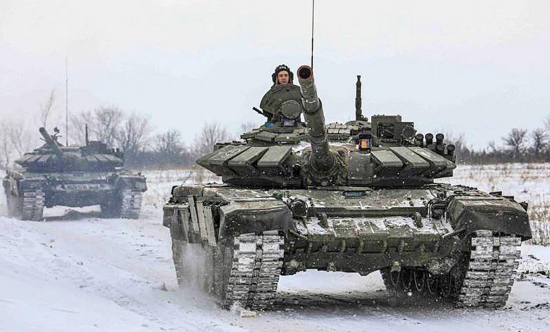 Rusia ordena el regreso de sus tropas desde la frontera con Ucrania tras completar las maniobras