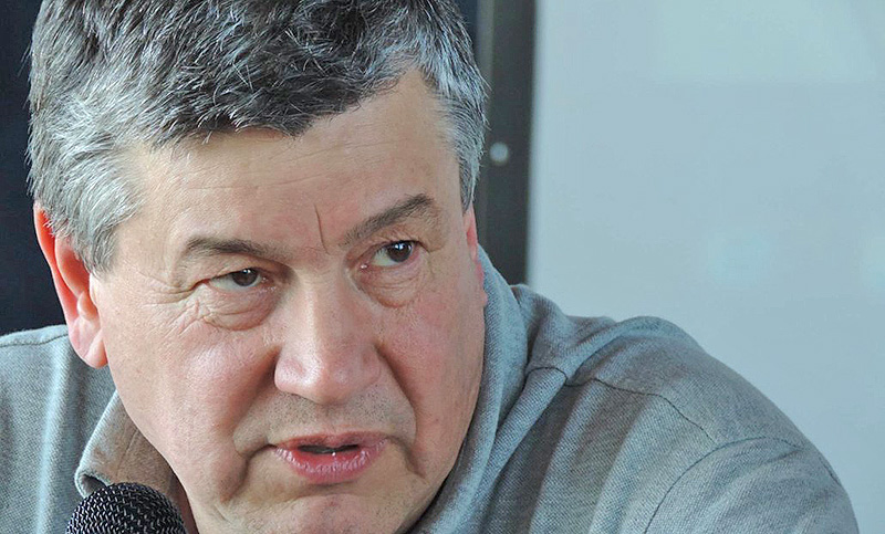 Wasiejko dijo que «si los trabajadores pagan las crisis deben participar cuando hay ganancias»