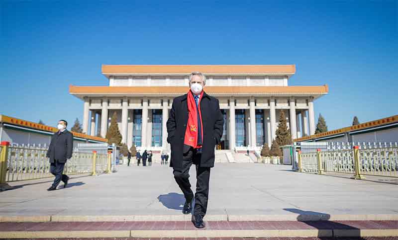 Alberto Fernández sigue con su agenda en China mientras espera por Xi Jimping