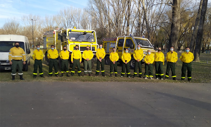 Brigadistas de la provincia de Santa Fe colaboran para combatir incendios en Misiones y Corrientes