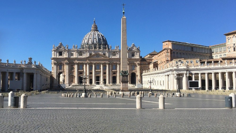 El Vaticano se ofrece a «facilitar el diálogo» entre Ucrania y Rusia