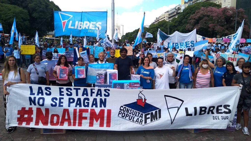 No al FMI: Libres del Sur difundió la consulta popular en el Obelisco