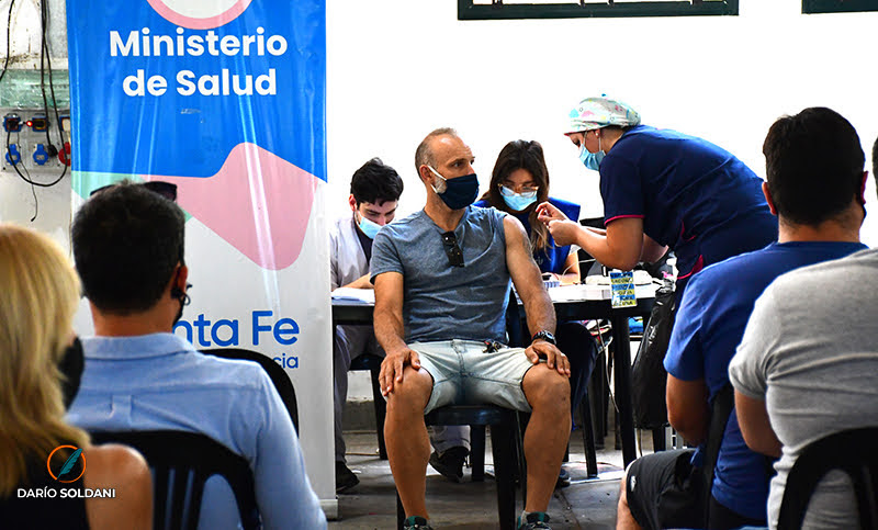 Covid: Rosario sumó 1.563 casos y la provincia quedó al borde de totalizar 700 mil