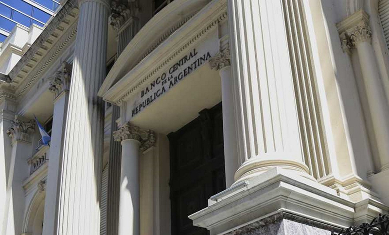 Por pedido del Fondo, el Banco Central subió la tasa de referencia
