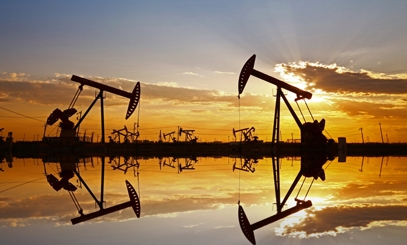 Con el petróleo potenciado y el gas estancado, se avizora un año difícil en materia energética