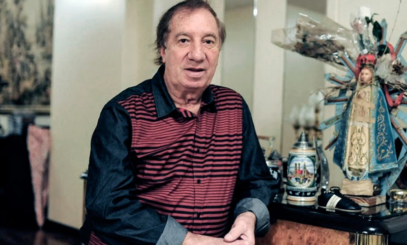 Carlos Bilardo cumple 84 años y el mundo del fútbol lo saludó en las redes sociales