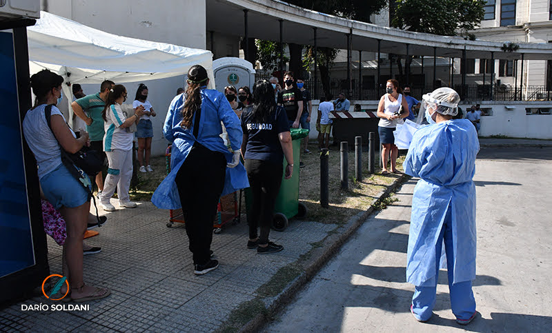 Se reportaron 262 nuevos casos en Rosario, de los 330 en la provincia