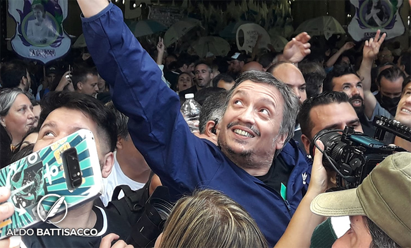 Máximo Kirchner: «Que la ciudad vote como quiera, pero hay cosas que no se pueden negar»