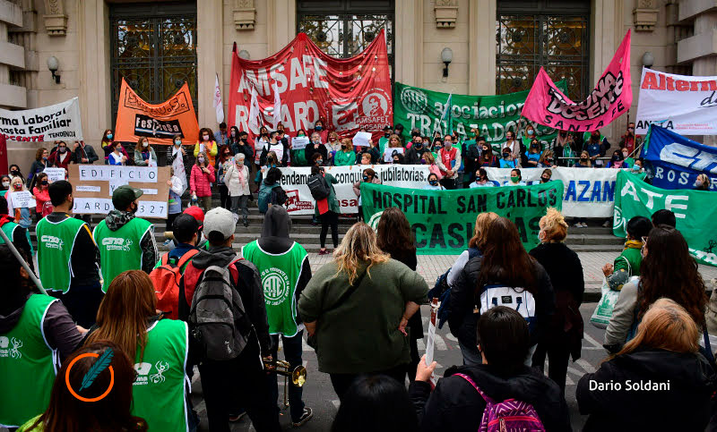 Paritarias: la Provincia convocó a gremios docentes y de la salud para este viernes