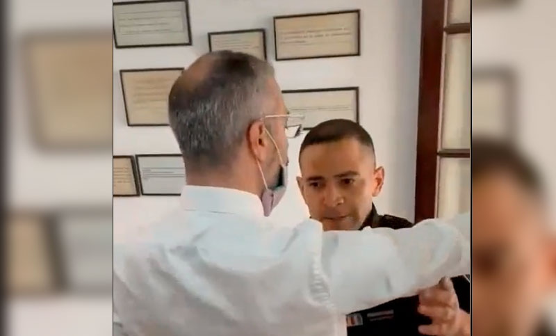 Un policía detenido por ingresar a un estudio jurídico cuando perseguía a un sospechoso
