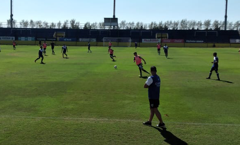 Argentino disputó un amistoso ante los suplentes de Central