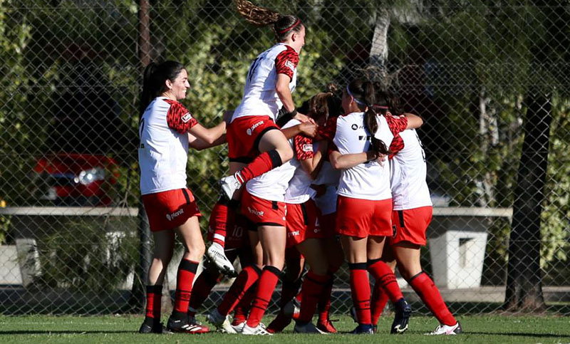 Newell’s debutó con goleada en la Primera C de AFA
