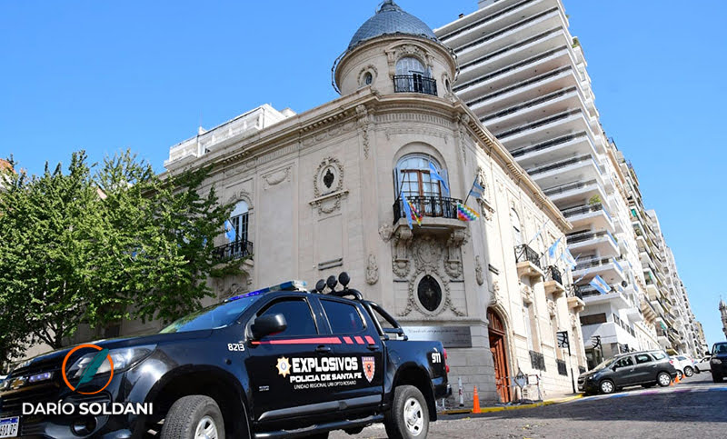 Amenaza de bomba en el Concejo: evacuaron el edificio y trabaja la Brigada de Explosivos