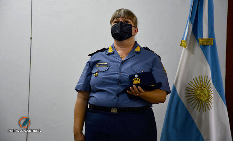 Nuevos cambios en la policía de Rosario: desplazan a Natalio Marciani y asume Betina Governatori