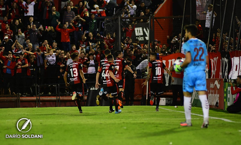 Newell’s ratificó su buen momento y se sumó al pelotón de arriba