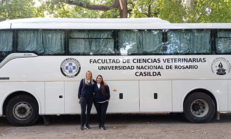 Tras veinte años y conducido por dos mujeres, retoman los traslados a la facultad de Veterinaria