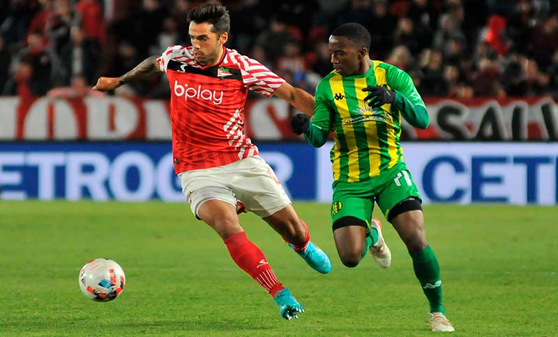 Estudiantes venció a Aldosivi y extiende su racha positiva