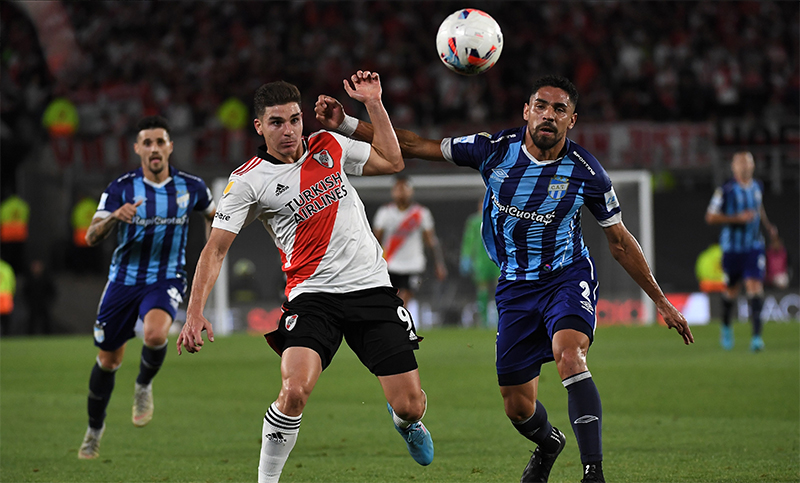 Atlético Tucumán le sacó un empate a River en el Monumental