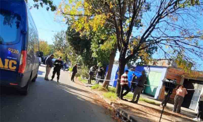 Asesinan de un balazo en la cabeza a una joven en zona oeste de Rosario