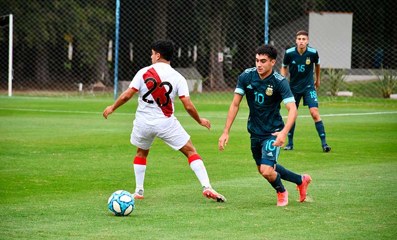 El sub 20 superó a Perú 3 a 1