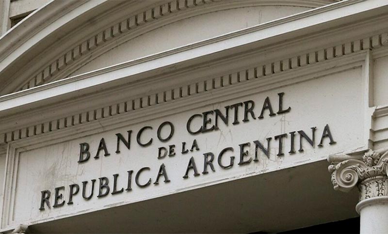 El Banco Central no sumó reservas en mayo: deberá duplicar esfuerzos para cumplir con el FMI