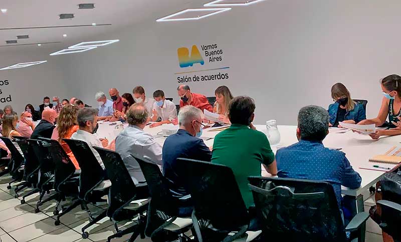 Los docentes porteños reanudan la negociación paritaria con el Gobierno tras rechazar la primera oferta