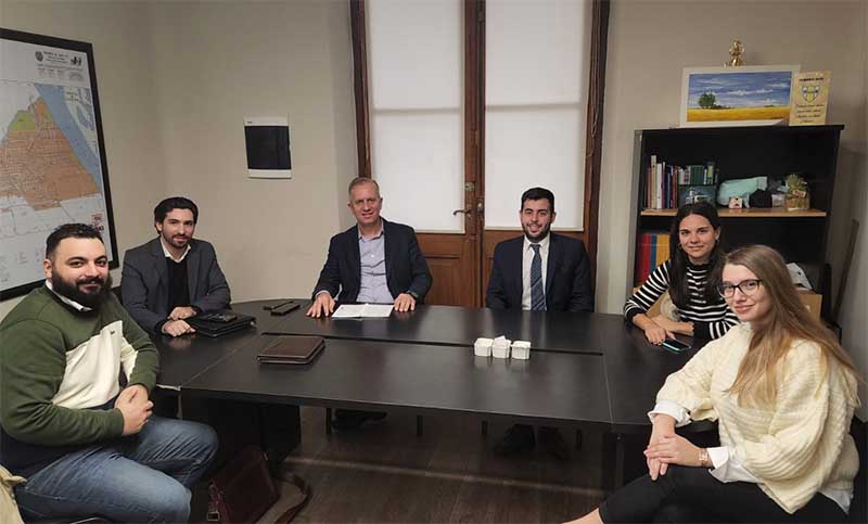 Inquilinos se reunieron con Rabbia para que la eliminación del impuesto al sello sea aprobada en el Senado