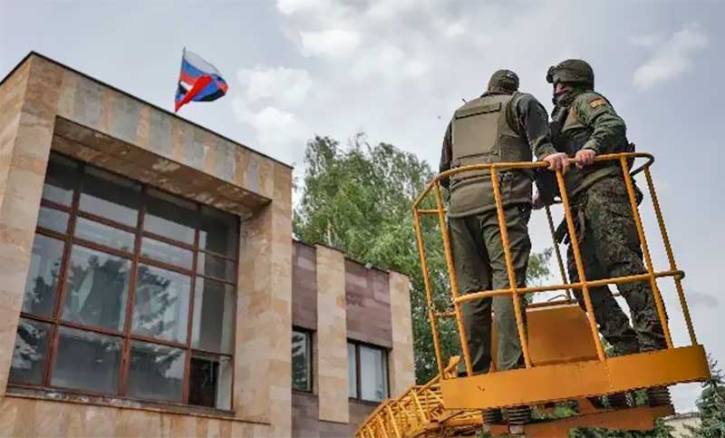 Rusia toma el control de parte de una ciudad clave y avanza su ofensiva en el este de Ucrania