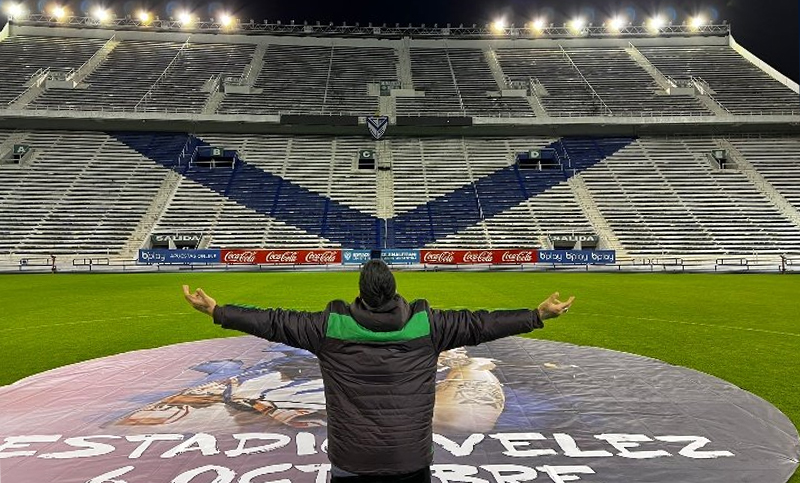 Duki anunció una nueva fecha en Vélez, tras agotar entradas en cuestión de horas