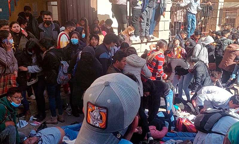 Cuatro muertos y más de 60 heridos por una avalancha humana en Bolivia